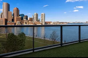 22 Liberty Dr, Boston, MA 02210 - Photo 12