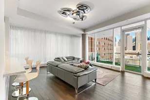 22 Liberty Dr, Boston, MA 02210 - Photo 8