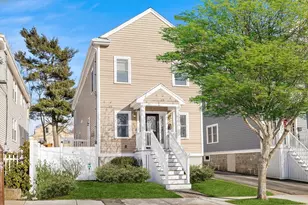 7 Burgoyne St, Boston, MA 02124 - Photo 20