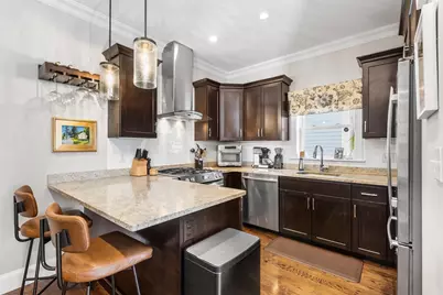 7 Burgoyne St #1, Boston, MA 02124 - Photo 6