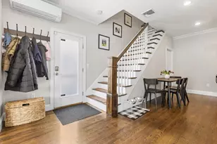 7 Burgoyne St, Boston, MA 02124 - Photo 4