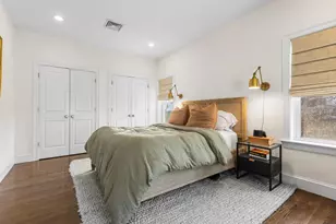 7 Burgoyne St, Boston, MA 02124 - Photo 18