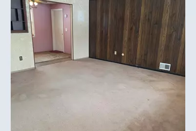 118 Deanna Rd, Brockton, MA 02302 - Photo 2