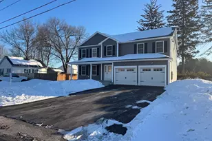 102 Swan, Ludlow, MA 01056 - Photo 2