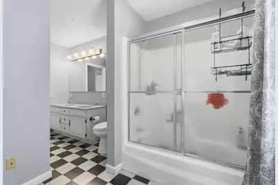 32 Homestead Ave, Greenfield, MA 01301 - Photo 18