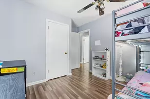 32 Homestead Ave, Greenfield, MA 01301 - Photo 20