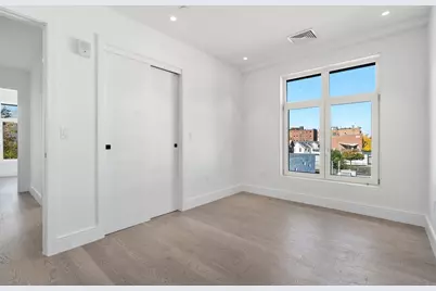 69 Walnut Street #2, Brookline, MA 02445 - Photo 8