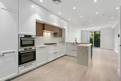 69 Walnut Street #2, Brookline, MA 02445 - Photo 2