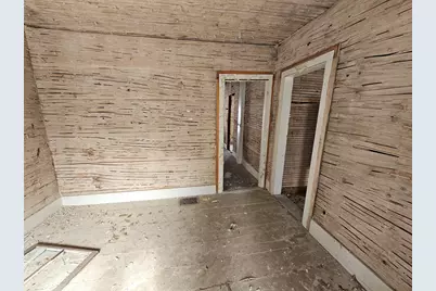 56 Liberty St, North Adams, MA 01247 - Photo 6