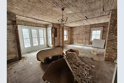 56 Liberty St, North Adams, MA 01247 - Photo 22