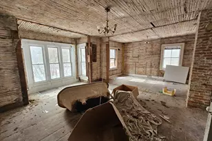 56 Liberty St, North Adams, MA 01247 - Photo 22