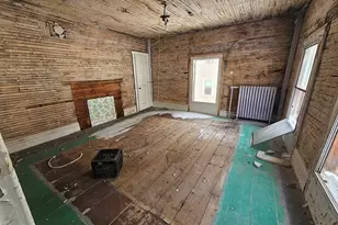 56 Liberty St, North Adams, MA 01247 - Photo 2