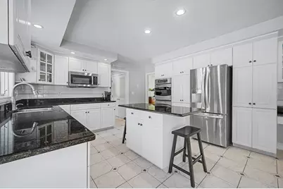 79 Country Club Dr, Northbridge, MA 01588 - Photo 12