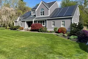 79 Country Club Dr, Northbridge, MA 01588 - Photo 2