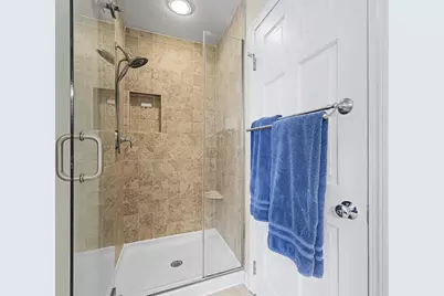 79 Country Club Dr, Northbridge, MA 01588 - Photo 24