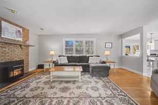 79 Country Club Dr, Northbridge, MA 01588 - Photo 6