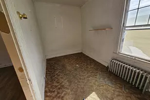24 Spring St, North Adams, MA 01247 - Photo 18