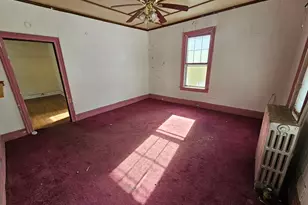 24 Spring St, North Adams, MA 01247 - Photo 20