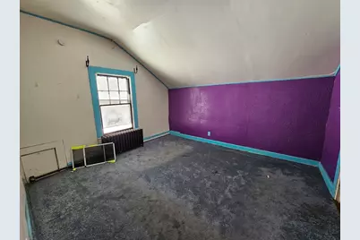 24 Spring St, North Adams, MA 01247 - Photo 6