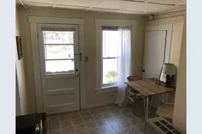 697 Main Street #4, Amherst, MA 01002 - Photo 4