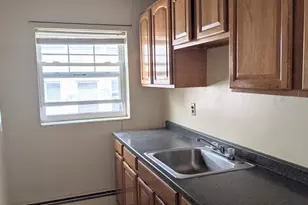 14 Grove St, Arlington, MA 02476 - Photo 1