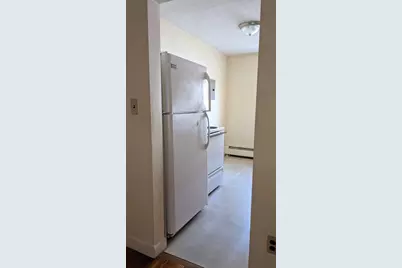 14 Grove St #7, Arlington, MA 02476 - Photo 2