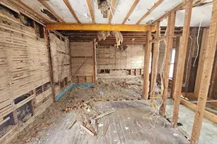 27 Hall St, North Adams, MA 01247 - Photo 6