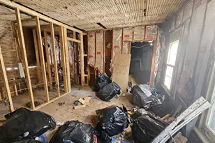 27 Hall St, North Adams, MA 01247 - Photo 14