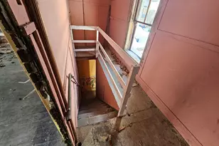 27 Hall St, North Adams, MA 01247 - Photo 4