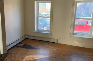 2 Preston St, Worcester, MA 01610 - Photo 8