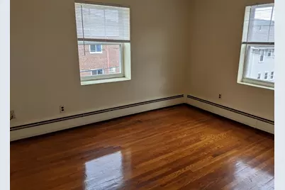 14A Grove St #9, Arlington, MA 02476 - Photo 4