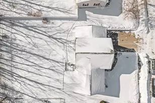 69 Santoro Rd, Worcester, MA 01606 - Photo 30