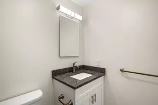 10 Franklin Ave, Revere, MA 02151 - Photo 18