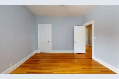 79 Thatcher Street #2, Brookline, MA 02446 - Photo 6