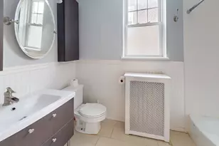 79 Thatcher St, Brookline, MA 02446 - Photo 12