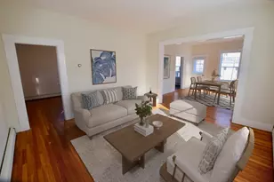 880 Washington St, Holliston, MA 01746 - Photo 2