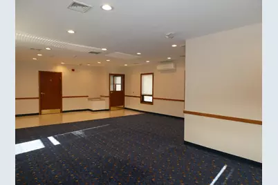 445 Faunce Corner Rd, Dartmouth, MA 02747 - Photo 12
