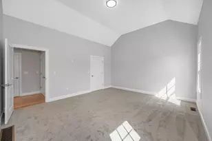 19 Louis Farm Rd, Dracut, MA 01826 - Photo 20