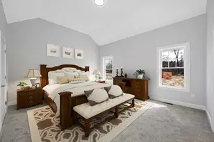 19 Louis Farm Rd, Dracut, MA 01826 - Photo 18