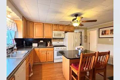 28 Eastford Road, Southbridge, MA 01550 - Photo 6