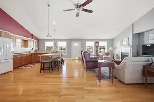 3 Frost Ln, Hadley, MA 01035 - Photo 8