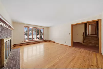 105 Edgewater Rd, Agawam, MA 01001 - Photo 6