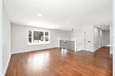 19 Porter St, Billerica, MA 01821 - Photo 2