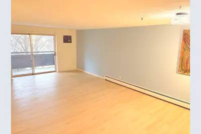 32 Whites Ave #E442, Watertown, MA 02472 - Photo 2