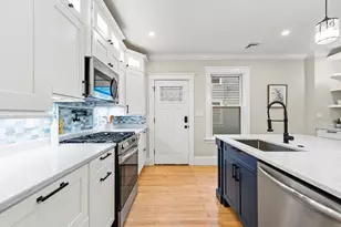 15 Phelps St, Salem, MA 01970 - Photo 14