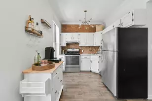 158 F St, Boston, MA 02127 - Photo 8