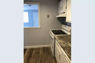 272 Bedford St #A-4, Abington, MA 02351 - Photo 2