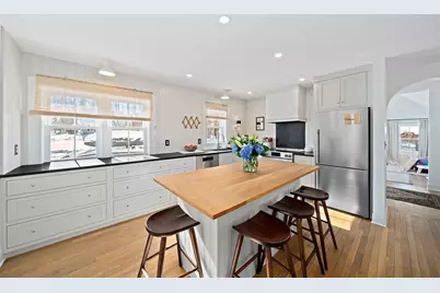 339 State Street, Hanson, MA 02341 - Photo 10