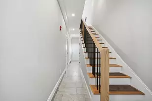 86 Blossom St, Chelsea, MA 02150 - Photo 24