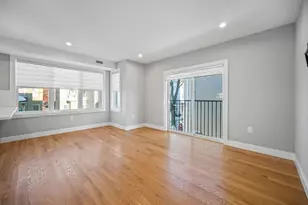 86 Blossom St, Chelsea, MA 02150 - Photo 8